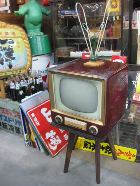 sr0320 6チャンネル シャープ製テレビ台アンテナ付 【昭和レトロ百貨店】