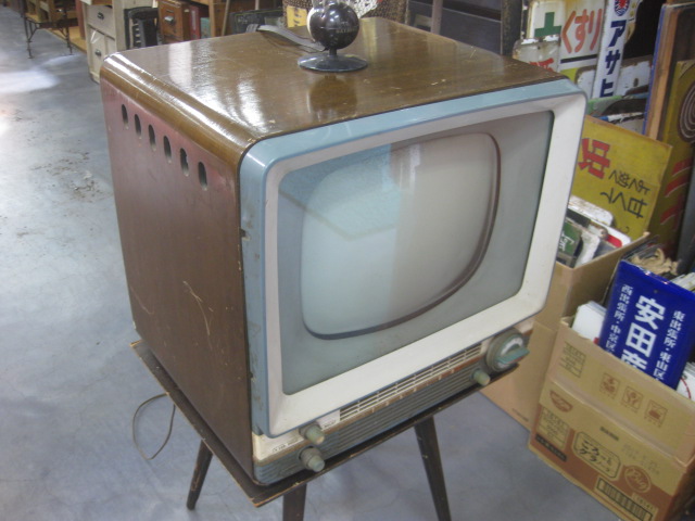 特別セール価格  レトロ TOSHIBA真空管テレビ テレビ