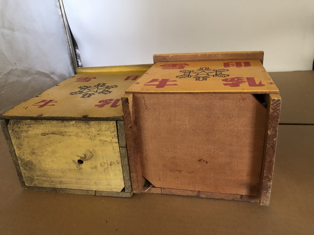 sr2178 牛乳配達箱 【昭和の駄菓子屋さん】